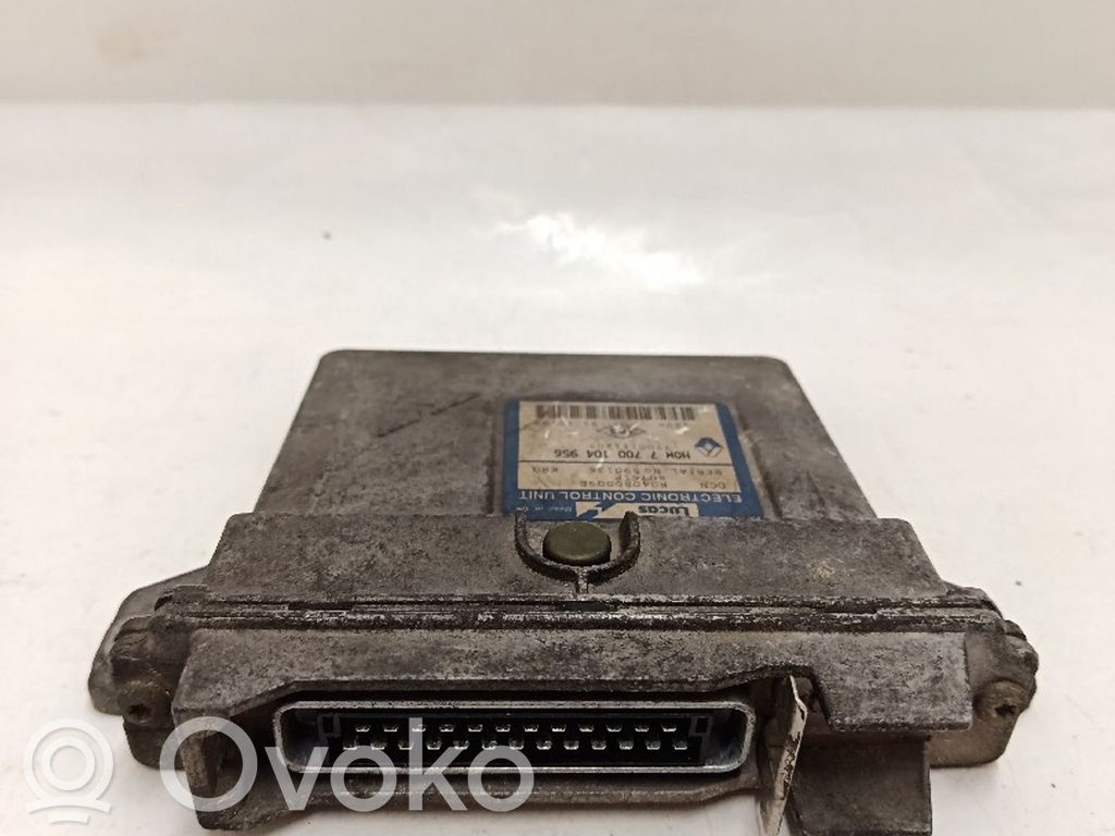 Renault Clio II Dzinēja vadības bloks 