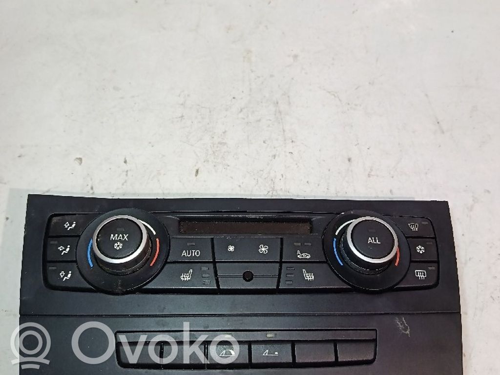 BMW 1 E82 E88 Climate control unit 