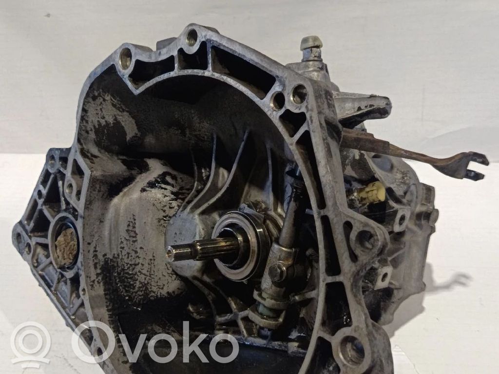 Opel Corsa B Mechaninė 5 pavarų dėžė 