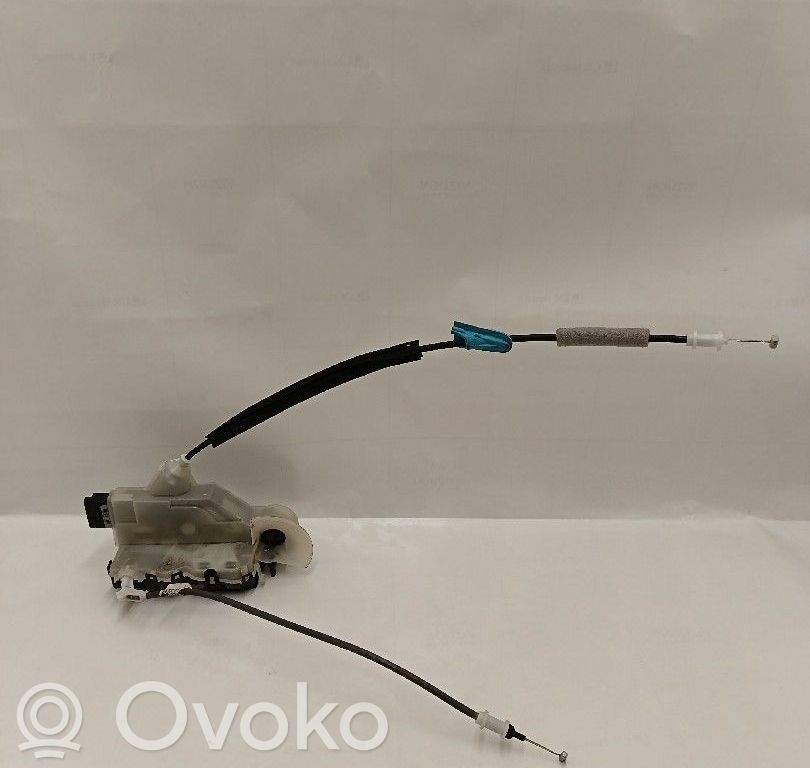 Priekšpusē slēdzene   PSA163434,S3M16943580