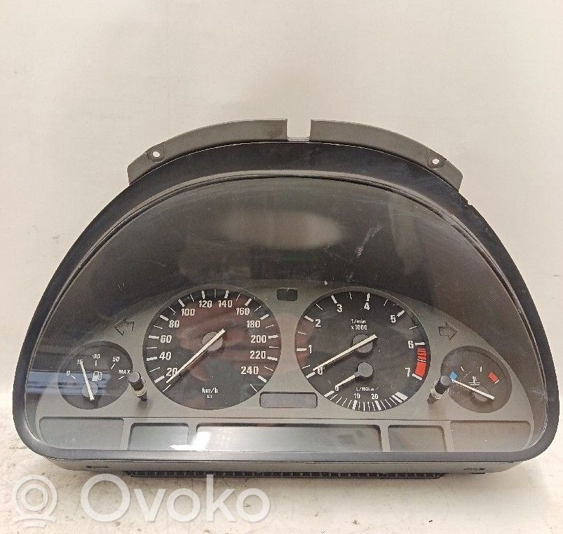 Speedometer (instrument cluster)   62118,045,387,87001329