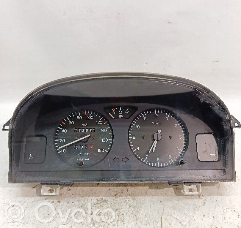 Speedometer (instrument cluster)   09020979902