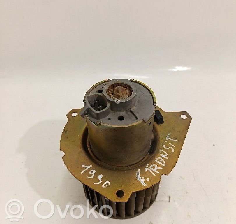 Mazā radiatora ventilators