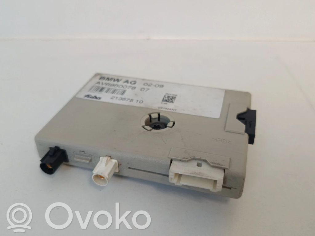 BMW 1 E82 E88 Antenos stiprintuvas 