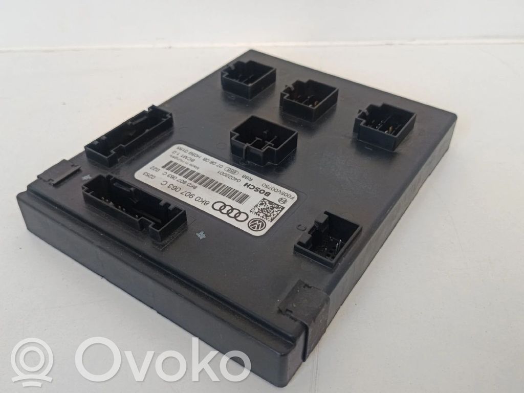 Sonstige Steuergeräte / Module   8K0907063C,F005V00750