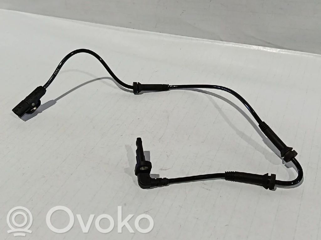 Renault Clio IV Czujnik prędkości obrotowej koła ABS 