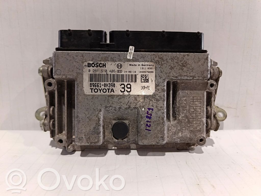 Peugeot 108 Engine control unit/module 