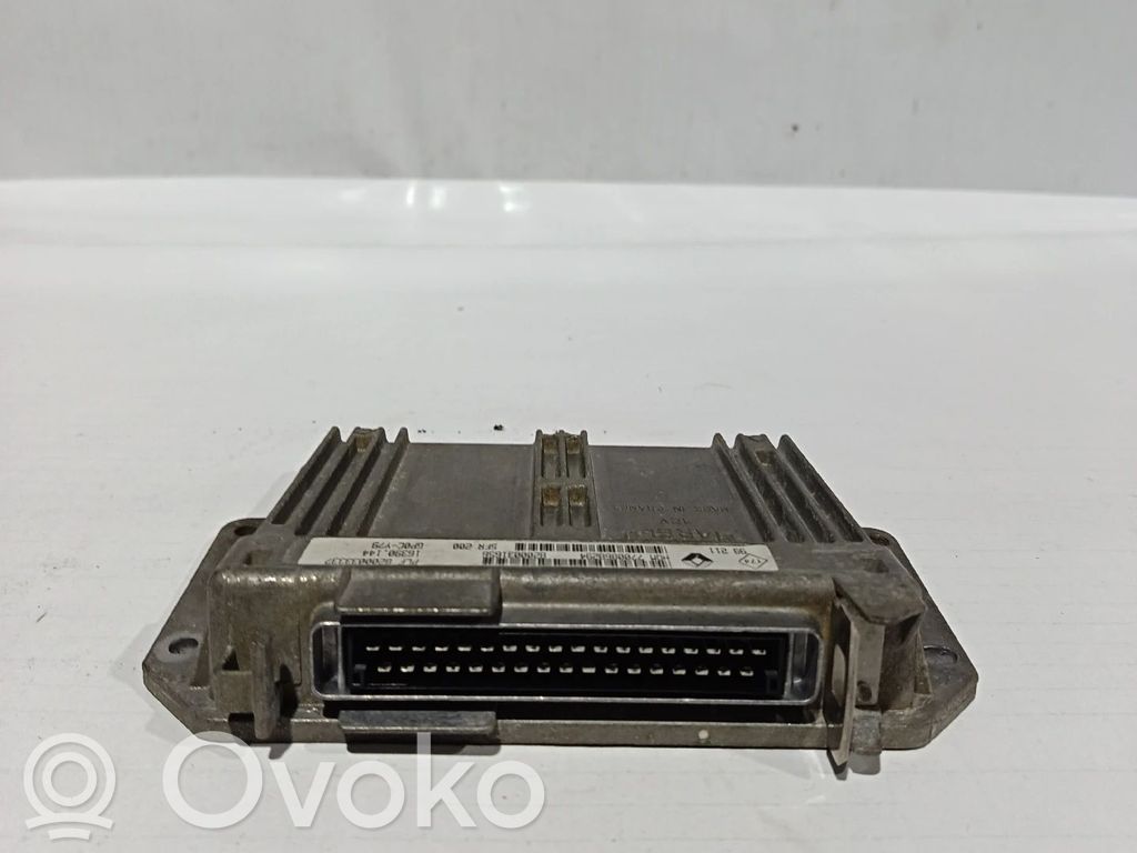 Renault Clio II Engine control unit/module 