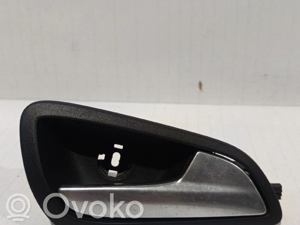 Ford Focus Rear door interior handle 