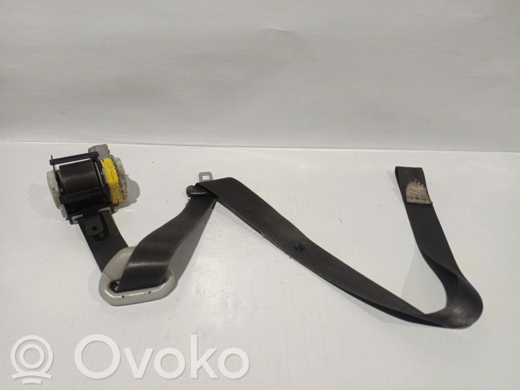 Toyota Yaris Cinturón delantero 
