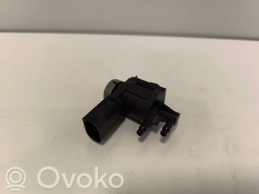 Valve   1K0906283A,VALVULAVACUO