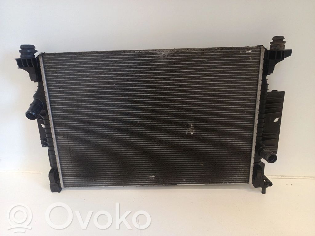 Ford Focus Coolant radiator 