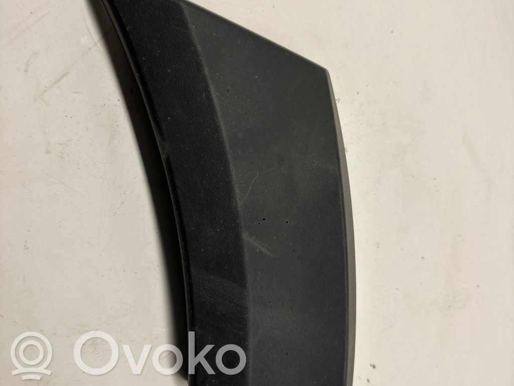 Mercedes-Benz Sprinter W906 Listwa / Nakładka na błotnik przedni 