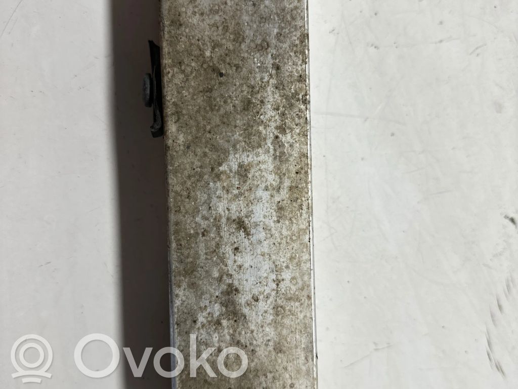 BMW 5 F10 F11 Panel mocowanie chłodnicy / dół 