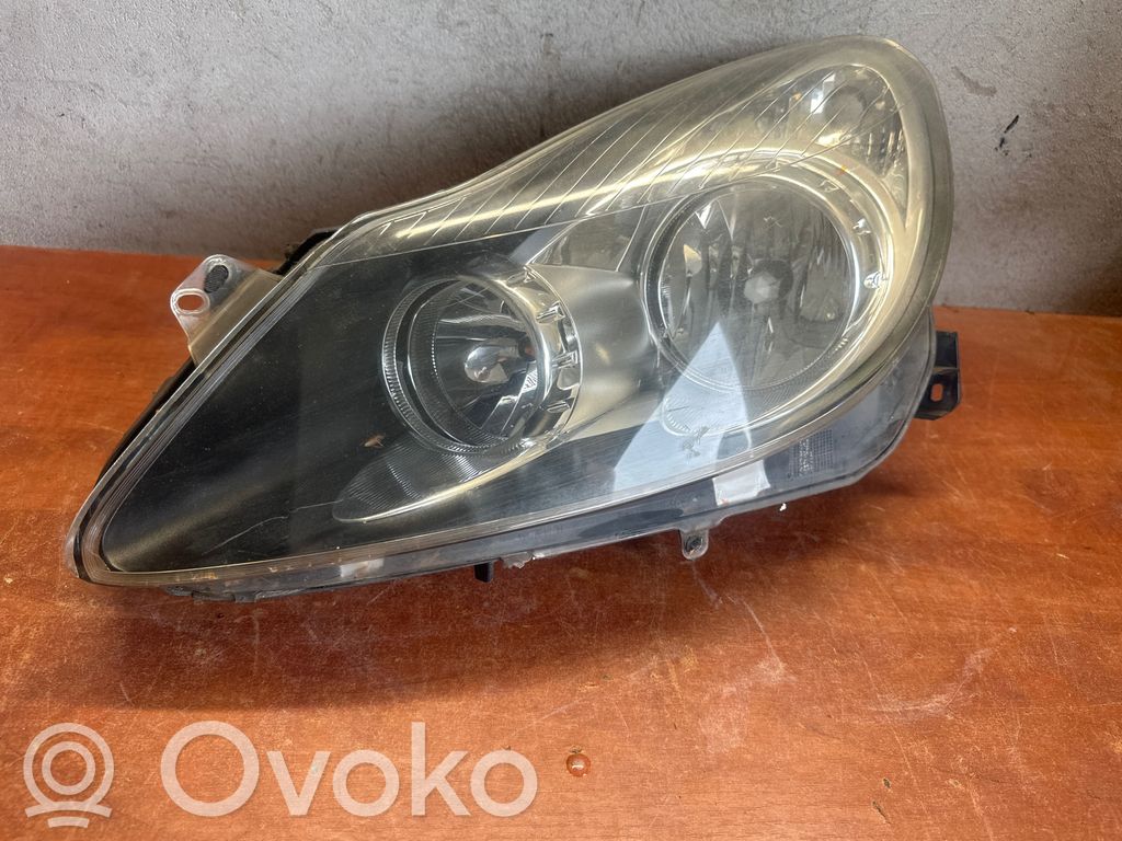Opel Corsa D Scheinwerfer 