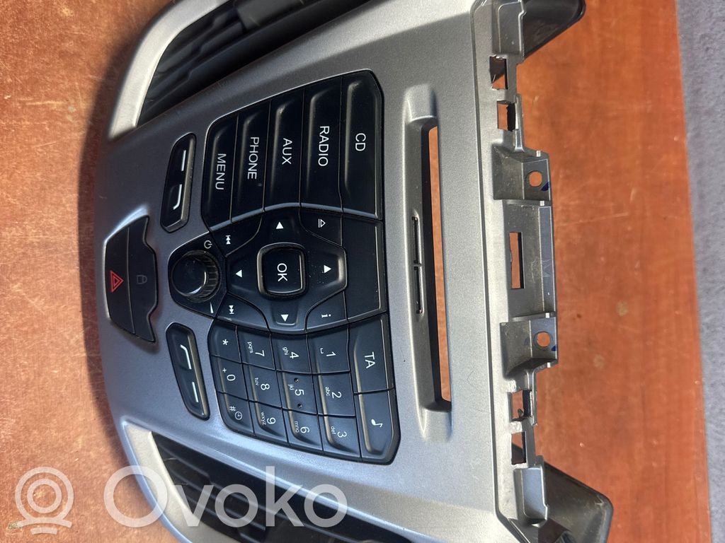Ford Transit Custom Radio/CD/DVD/GPS head unit 
