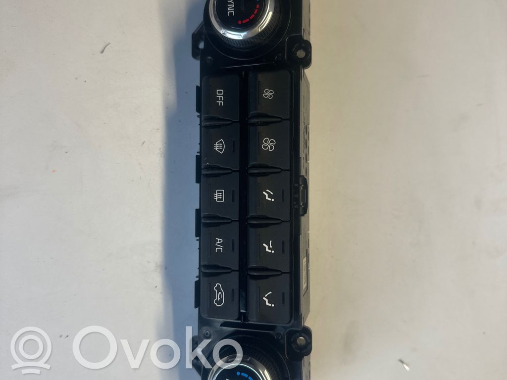 KIA Sportage Panel klimatyzacji 