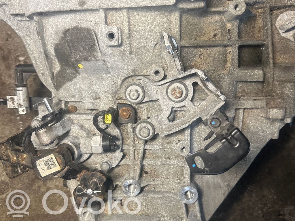 Hyundai Tucson IV NX4 Manual 6 speed gearbox 