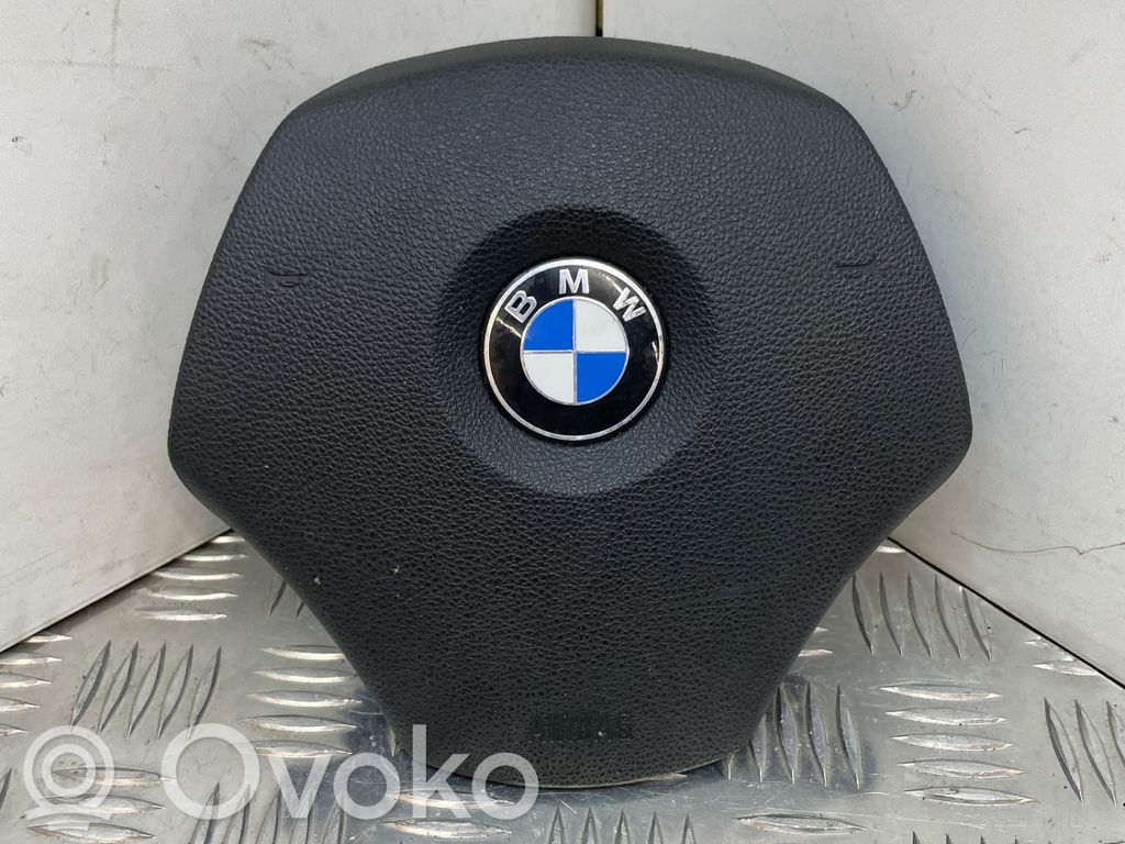 BMW 3 E90 E91 Vairo oro pagalvė 