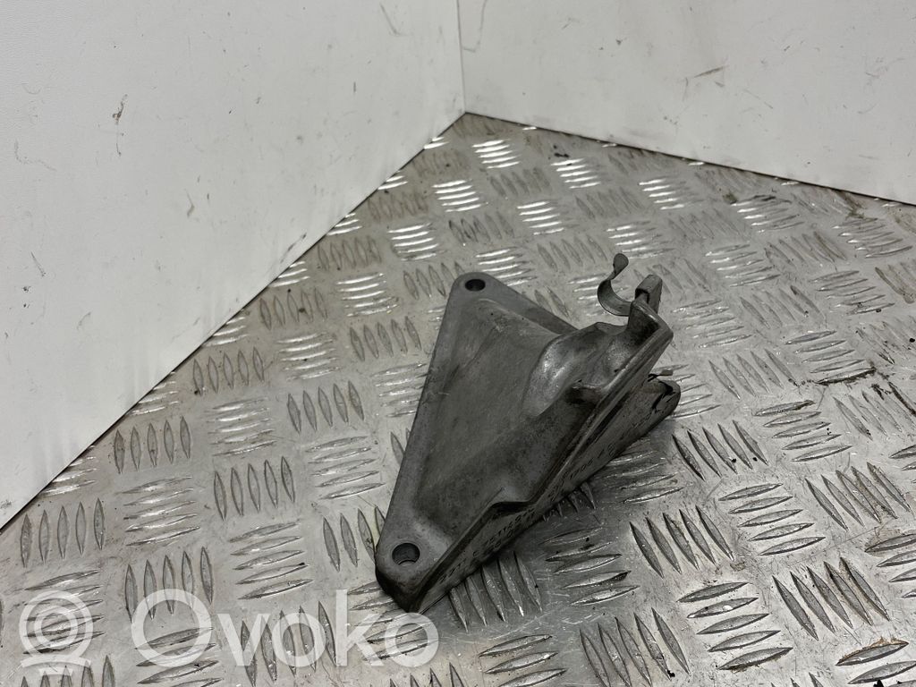 BMW 5 E60 E61 Suport motor 