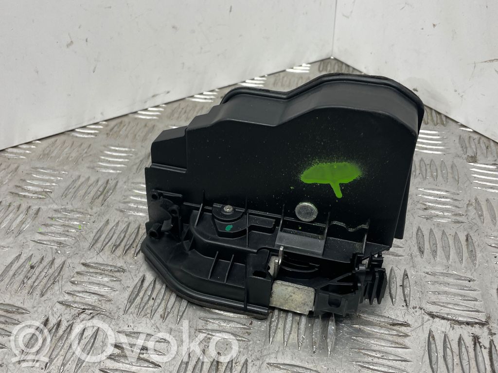 Rear door lock   7202148,A046998