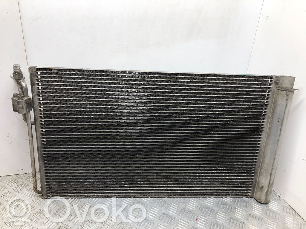 BMW 5 E60 E61 Radiatore aria condizionata (A/C) (abitacolo) 