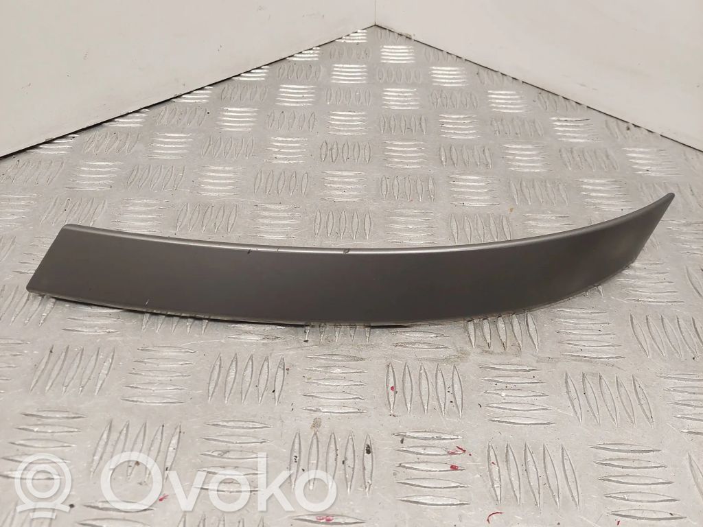 BMW 5 E60 E61 Kita galinių durų apdailos detalė 