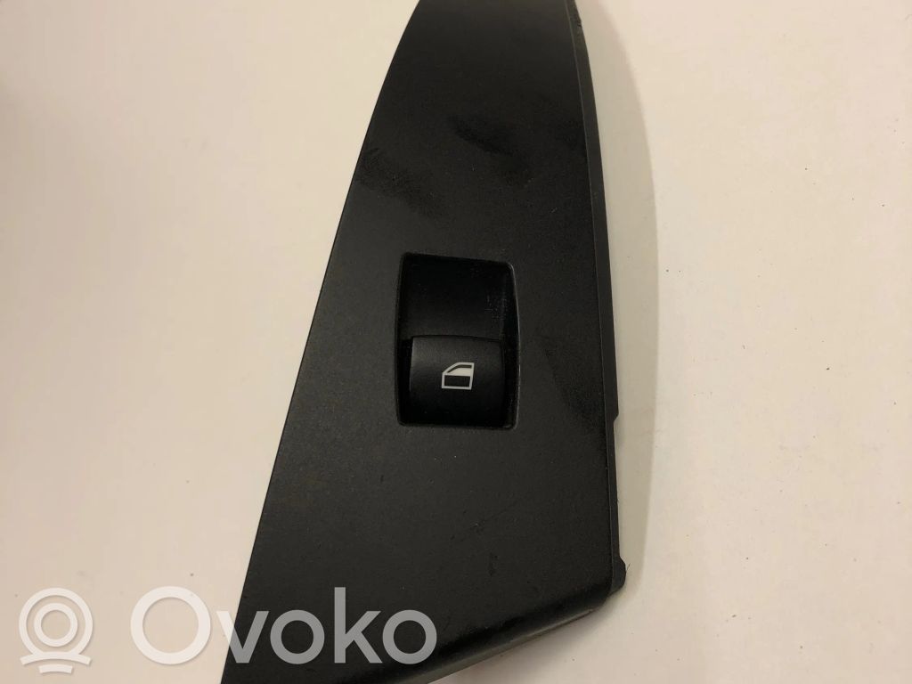 BMW 5 E60 E61 Electric window control switch 