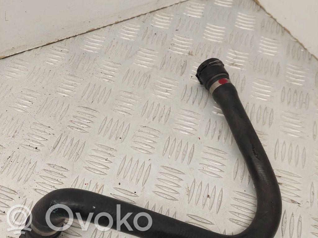 Engine coolant pipe/hose   911388