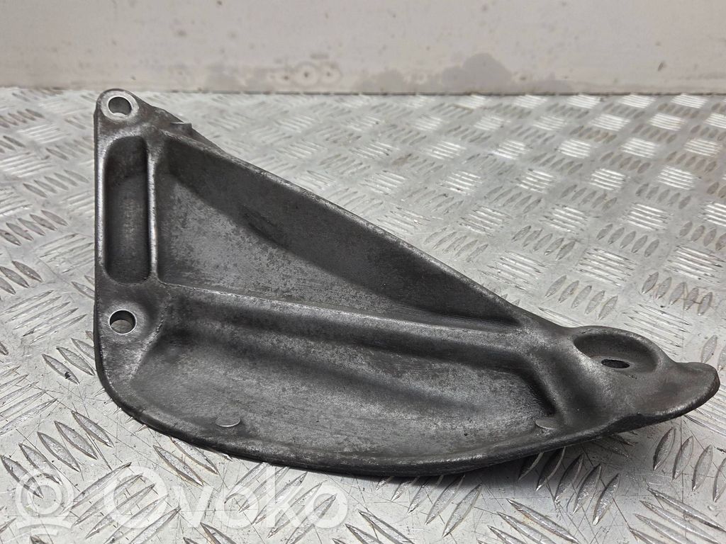 BMW 5 E60 E61 Engine mounting bracket 
