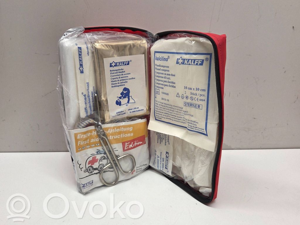BMW 5 E60 E61 First aid kit 