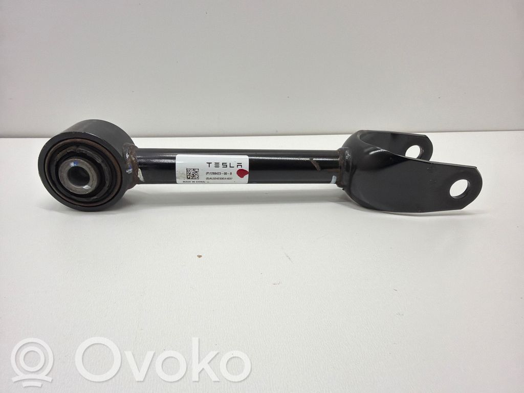 Tesla Model Y Querlenker hinten 