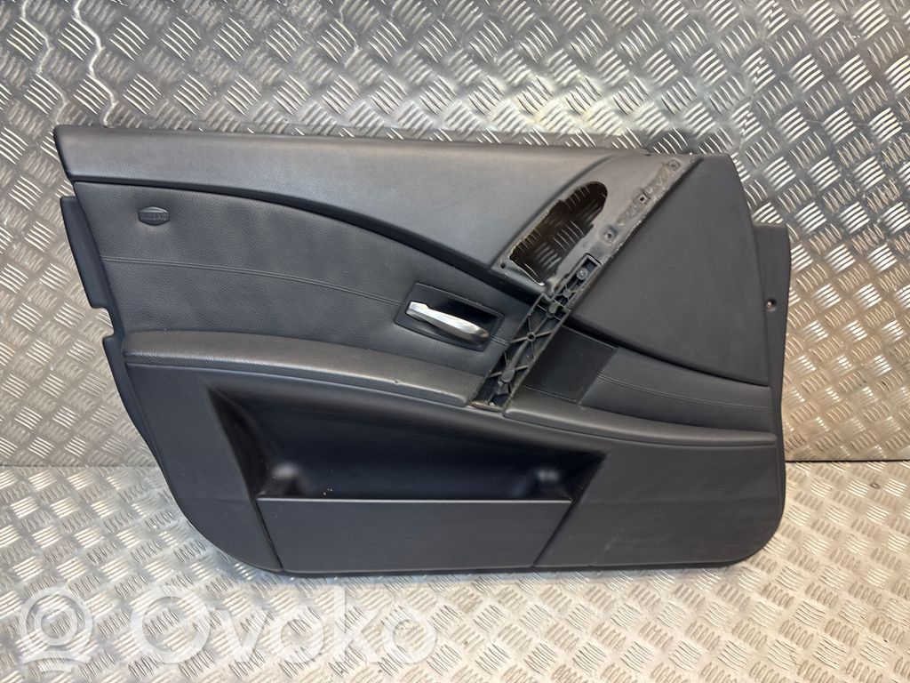 BMW 5 E60 E61 Apmušimas priekinių durų (obšifke) 