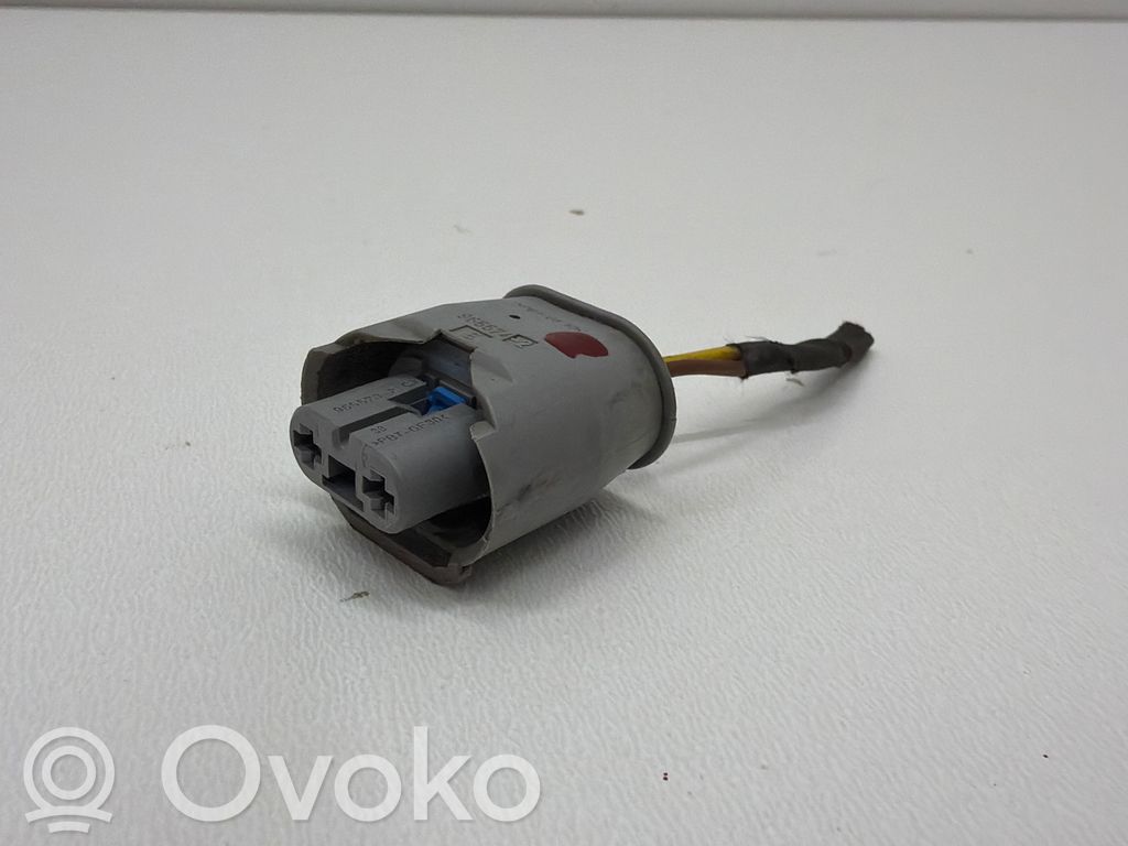 BMW 5 E60 E61 Miglas luktura spuldzīte 