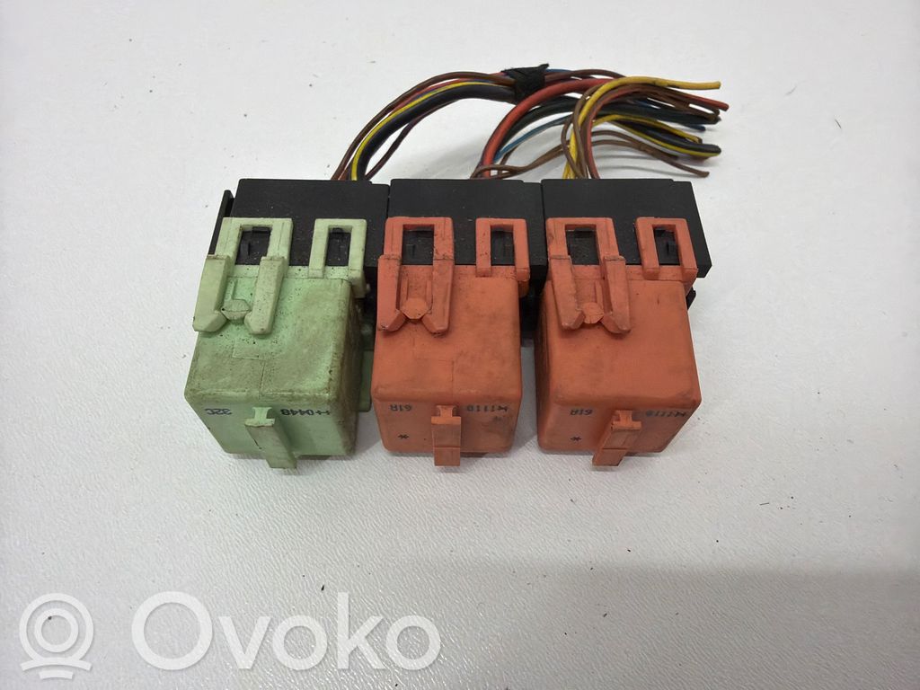 BMW 5 E60 E61 Otros relés 