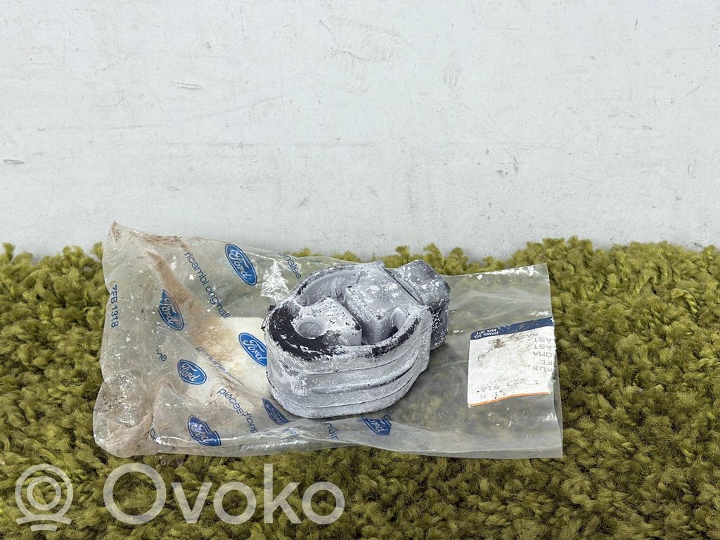 Ford C-MAX II Muffler mount bracket/holder 