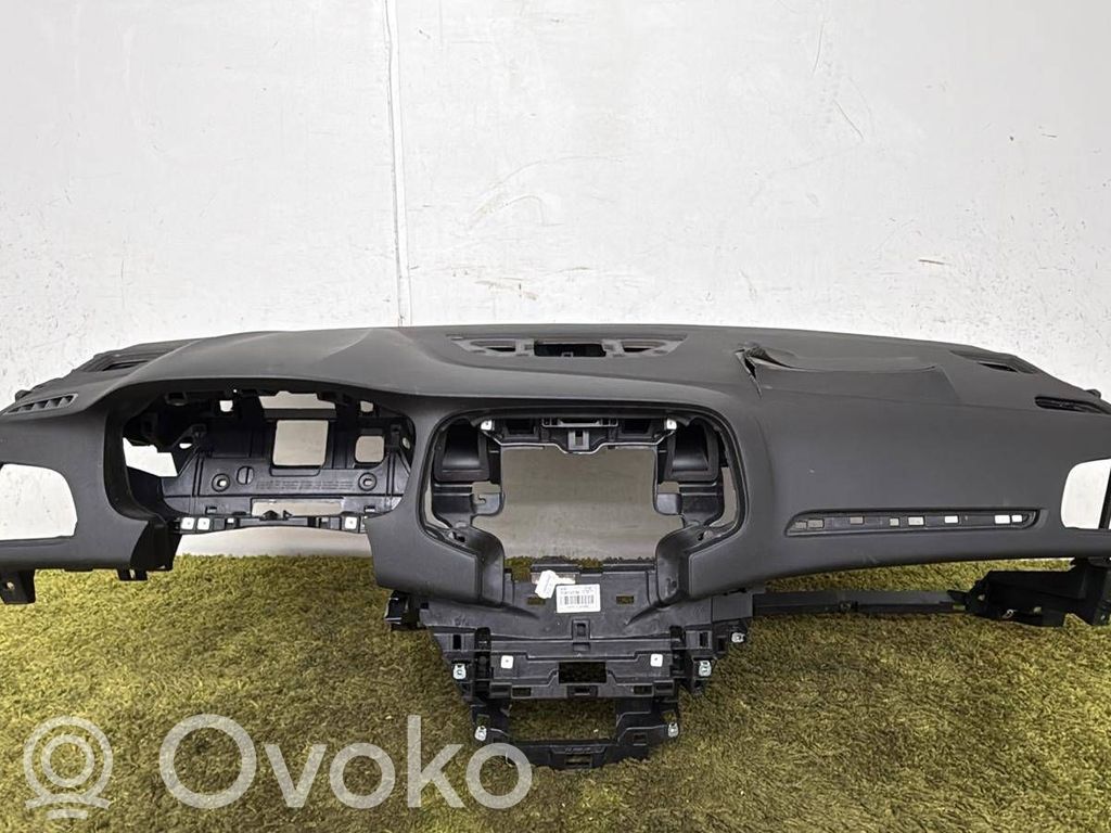 Renault Megane IV Панель 