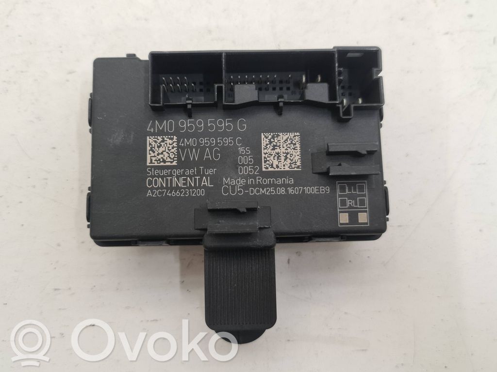 Audi Q7 4M Door control unit/module 