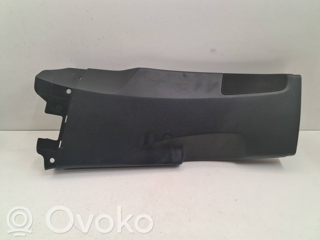 Osłona dolna słupka / B   4M0867239F,4M0867239C