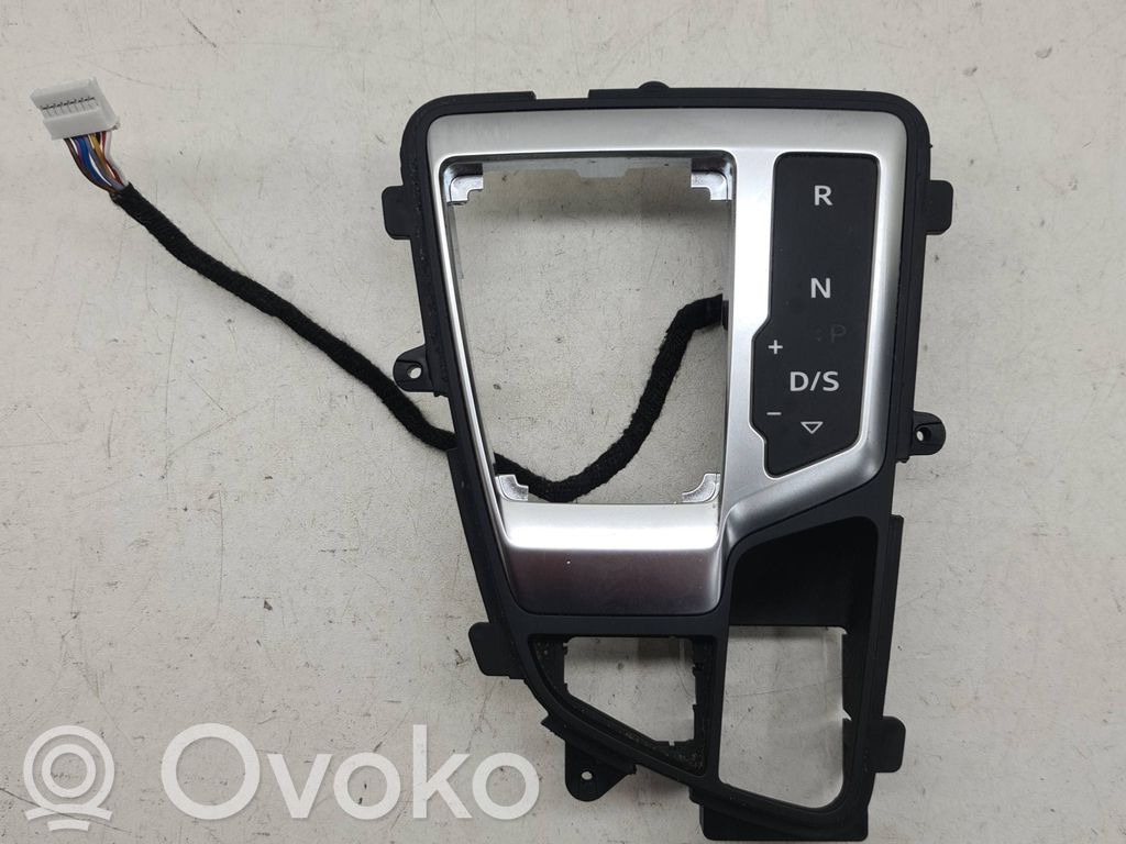 Audi Q7 4M Gear shifter surround trim plastic 