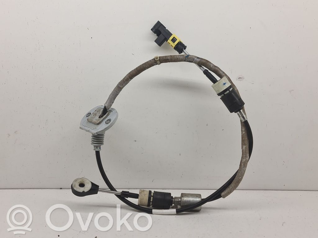 Volvo V60 Gear shift cable linkage 