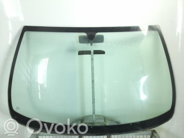 Front windscreen/windshield window   43R011566