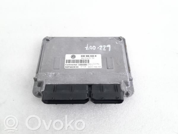Volkswagen Fox Unitate/modul de control motor 