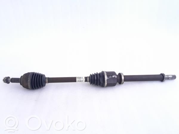 Renault Clio III Front driveshaft 