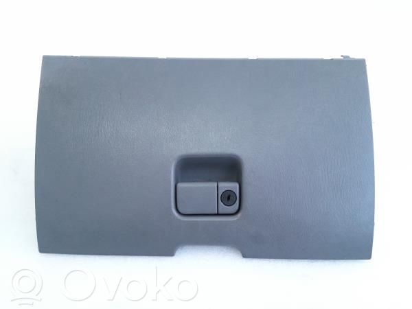 Guantera   UR7964161