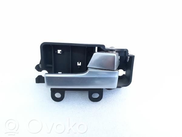 Manecilla externa puerta trasera   3M51,R22600