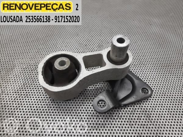 Ford Fiesta Engine mount bracket 