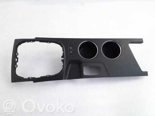 Center console   96912,9752