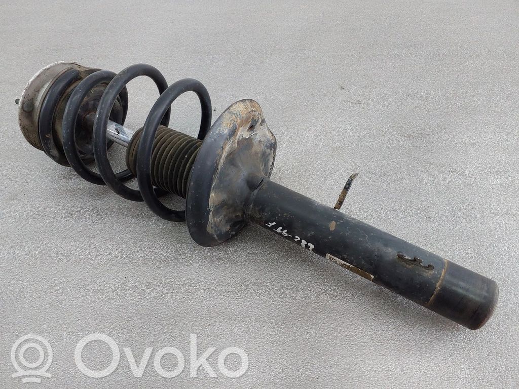BMW X3 E83 Front shock absorber/damper 