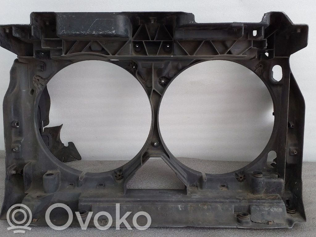 Peugeot 407 Radiatoru panelis 